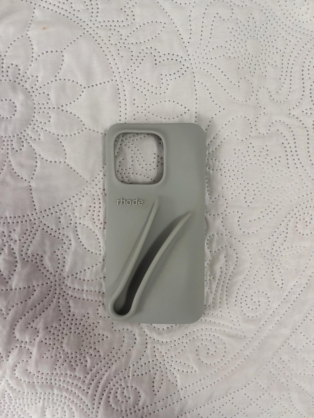 iPhone 15 Pro RHODE Silicone Phone Case Light Gray